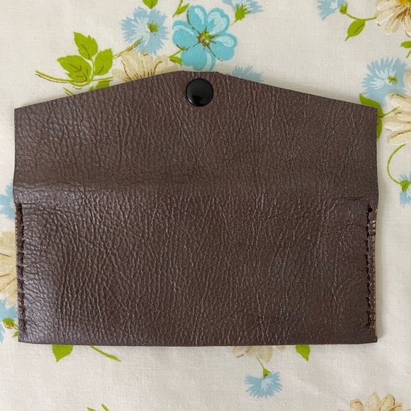 Handmade Genuine Leather Wallet - Picture 1 of 5